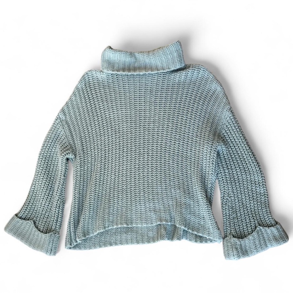 525 Blue Bell Turtleneck Knit Sweater